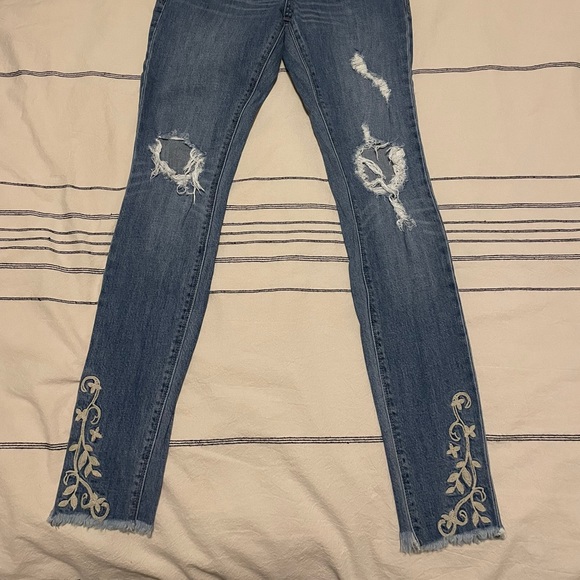 Lucky Brand Jeans - Picture 3 of 3